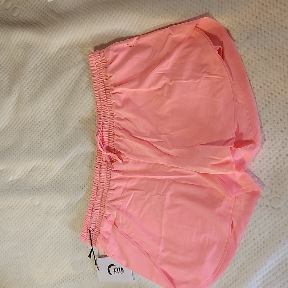 Zyia Pink Flow Short nwt